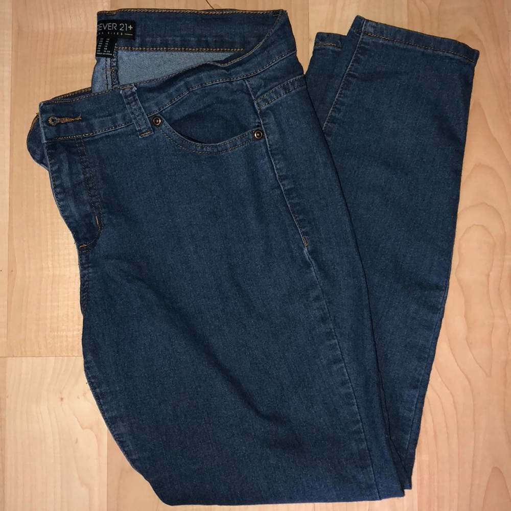 Forever 21 Plus Size Skinny jeans